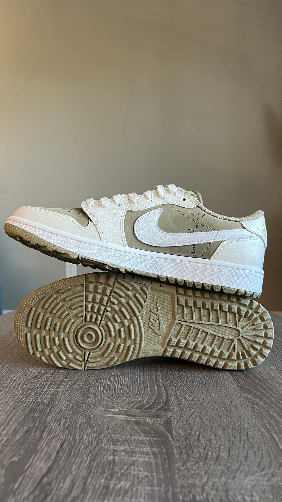 Jordan 1 Low X Travis Scott Golf Neutral Olive 